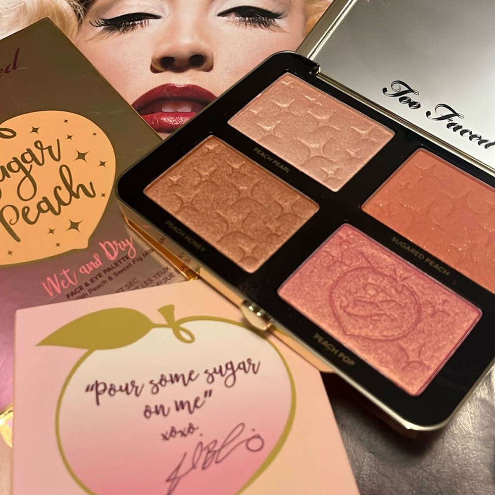 🍑🫦🍑• 🌹Too Faced x Sugar Peach x Wet n Dry … 👅